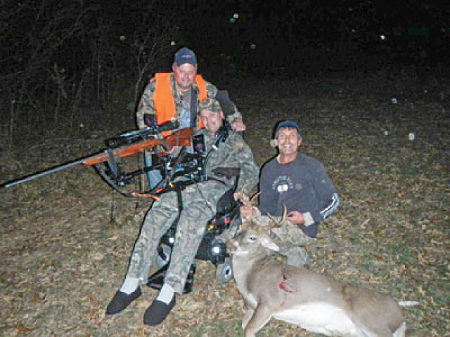 WTB, HAVA provide hunting trip for terminally-ill Soldiers