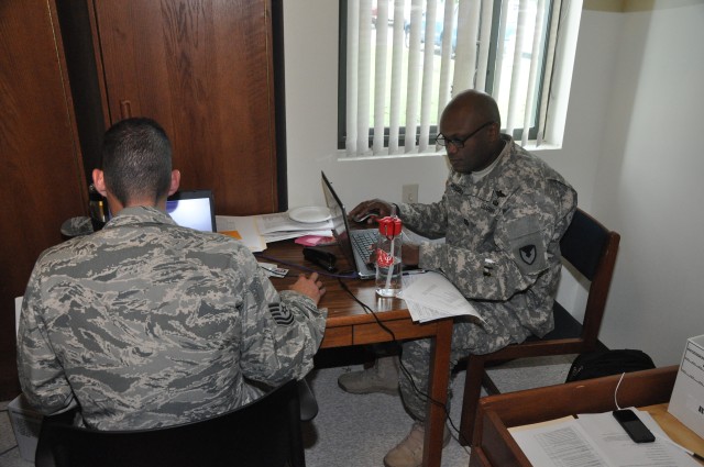 Service members hone their deployment skills