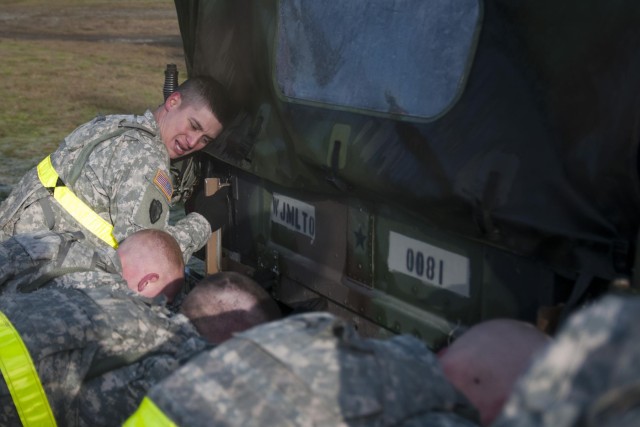 Legionnaires build strong teams through the Iron Legion Challenge