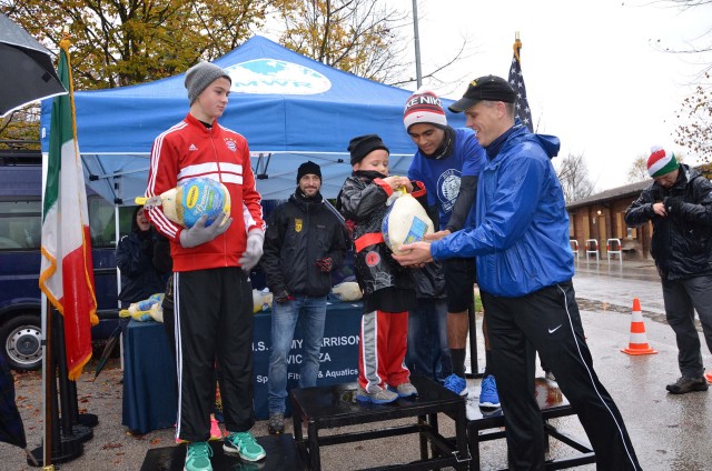 Seasonal run a tradition in Vicenza community