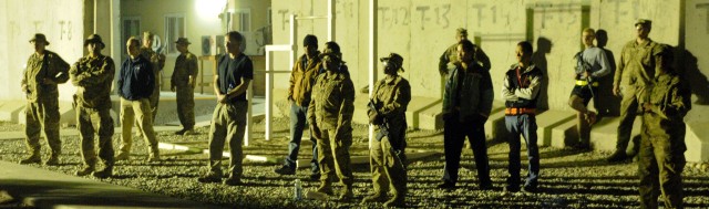101st Band Covers Down on FOB Gamberi