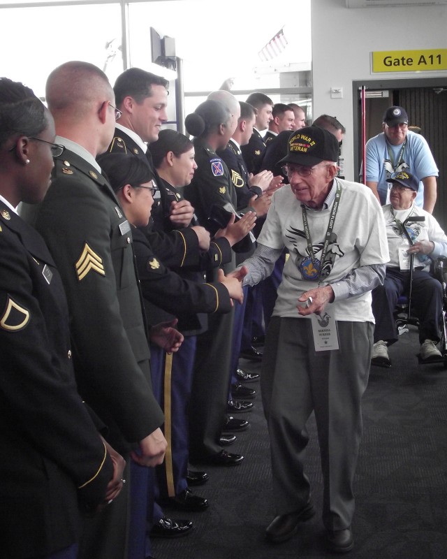 Veterans Remind Soldiers of Why They Serve