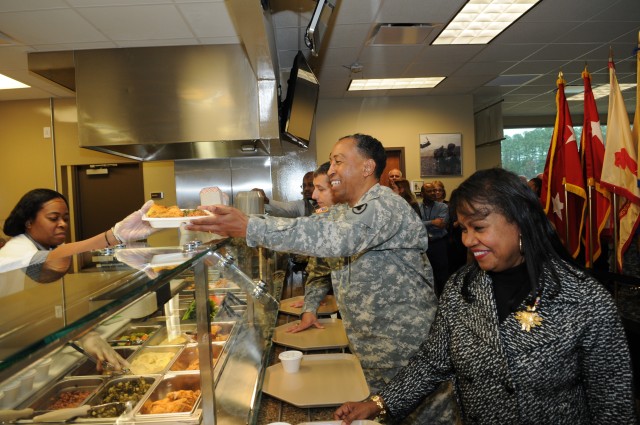 Lakeside Cafe serves first meals