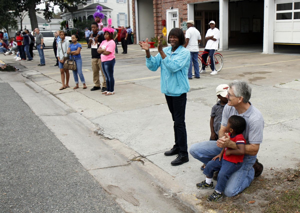 'Titan' soldiers lead the annual Brunswick, Ga., Christmas parade