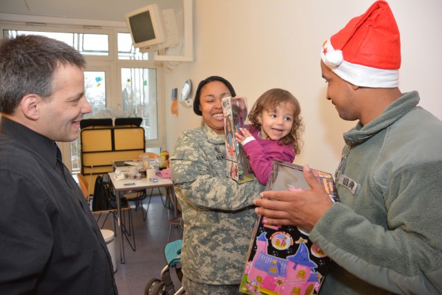 Soldiers, civilians lift spirits in local hospitals