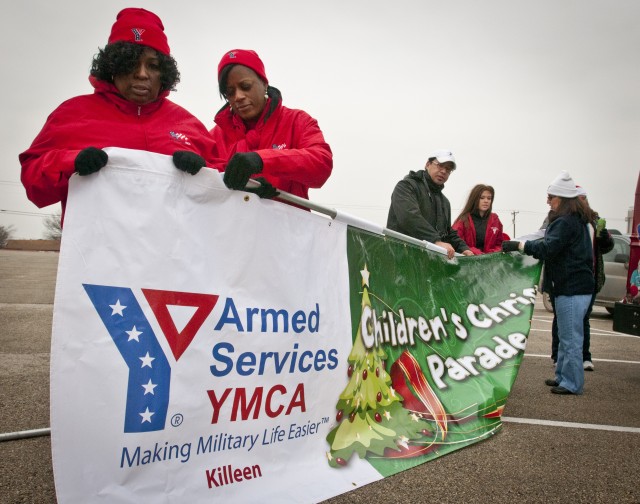 Armed Services YMCA sponsors Children's Christmas Parade