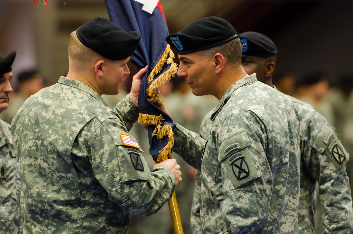 Warrior Brigade welcomes new commander | Article | The United States Army
