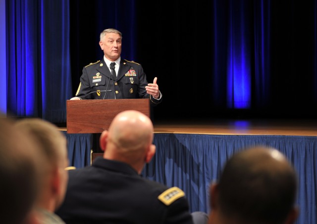 SMA Speaks at 2013 Soldier, NCO of Year Ceremony