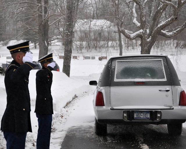 New York Military Honor Guard Expected to Perform 10,000 funerals in 2013