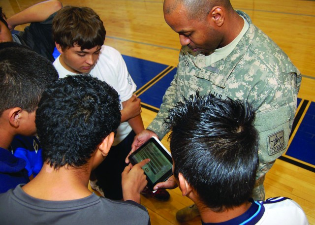 Army brings physical and scholastic challange to Texas school