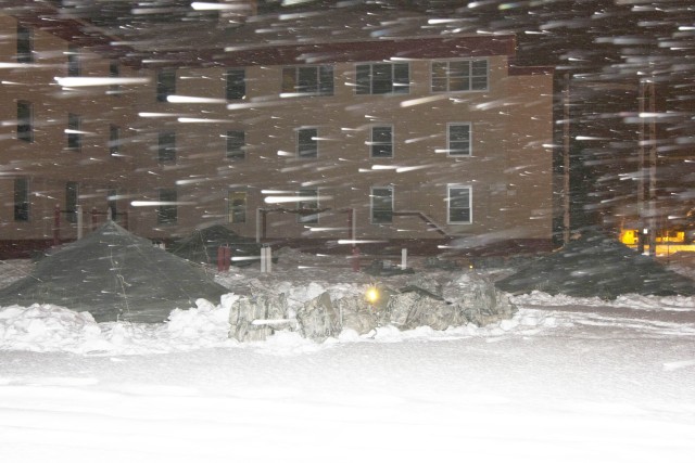 1/25 SBCT Soldiers train in Arctic conditions