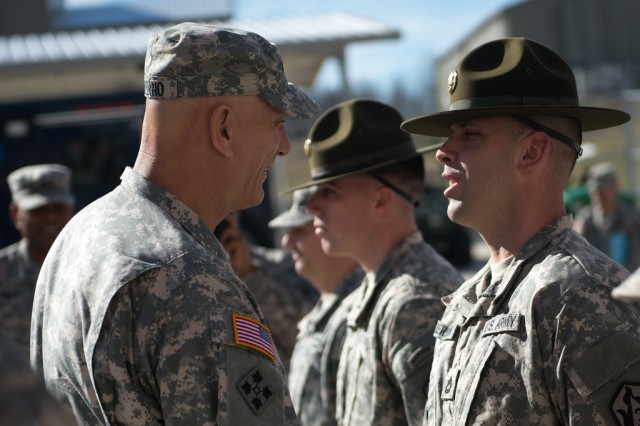 U.S. Army Chief of Staff visits Soldiers, Civlians at Fort Leonard Wood
