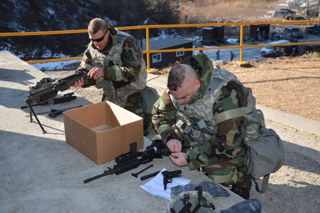 Senior leaders from 210th Field Artillery Brigade participate in Warrior Leader Crucible team competition