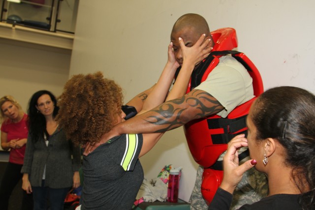 18th MP Bde. Self Defense Class