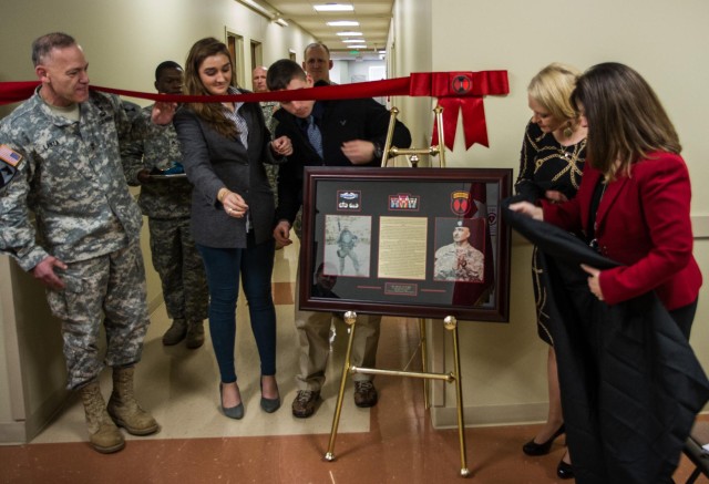 Dedication honors former 7ID leader