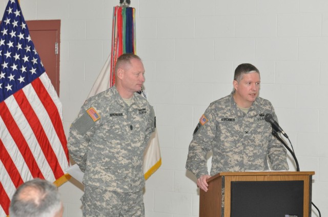 301st briefs Visot on the readiness and resiliency