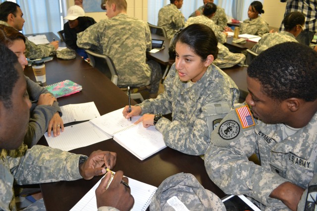 Army ROTC Building America's Future Leaders | Article | The United ...