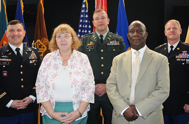 Fort Rucker honors 11 retirees | Article | The United States Army