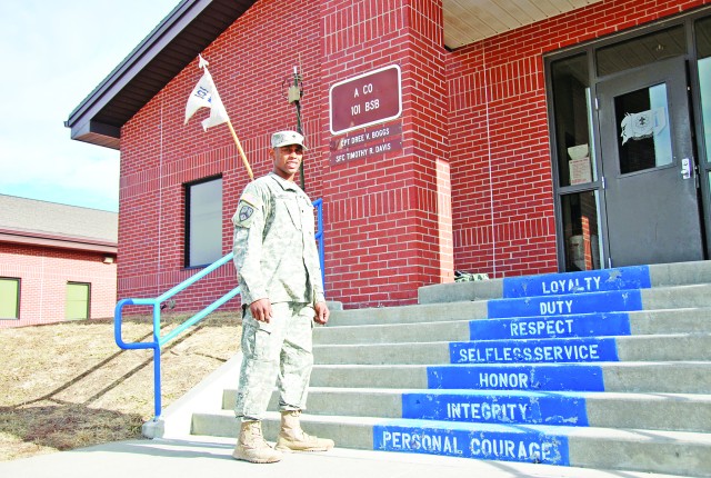 'Big Red One' Soldier to attend NFL combine