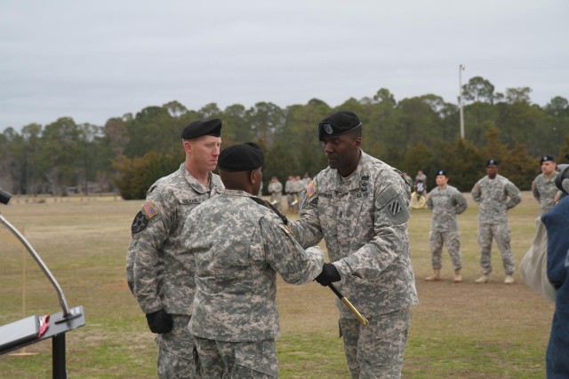 Patriot Battalion welcomes new command team