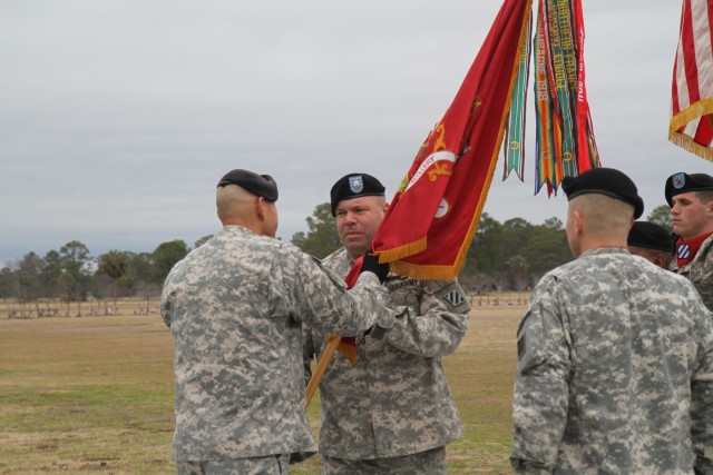 Patriot Battalion welcomes new command team