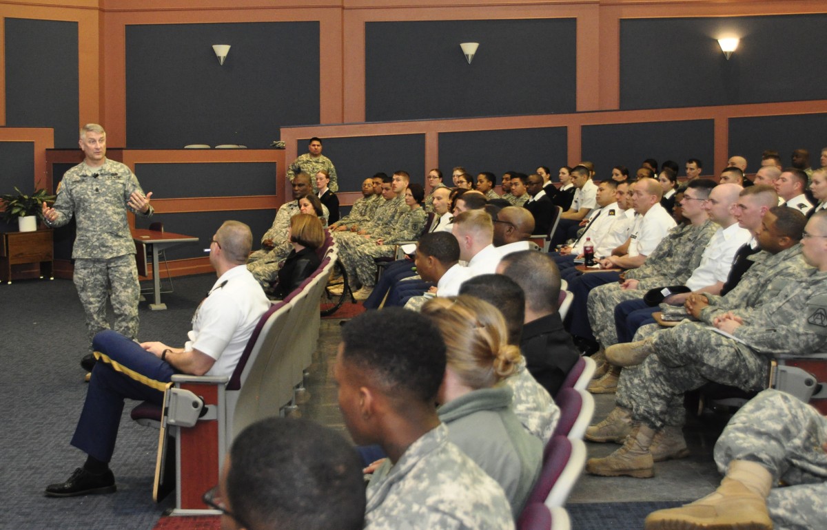 Sergeant Major of the Army visits Fort Belvoir  Article  The United 