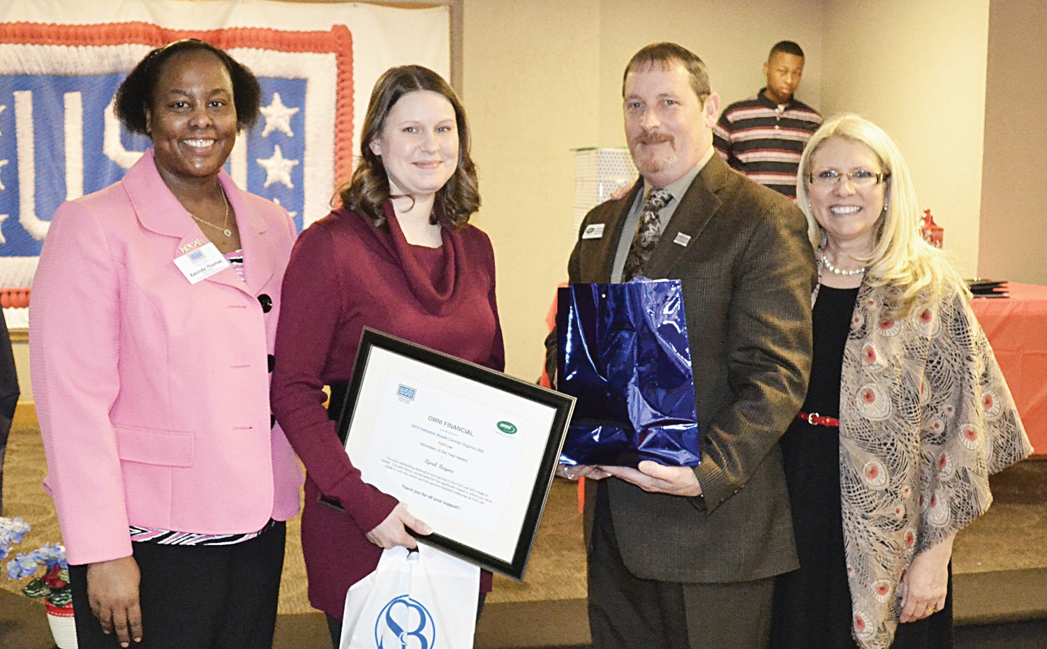 Fort Lee spouse earns USO volunteer of the year award | Article | The ...