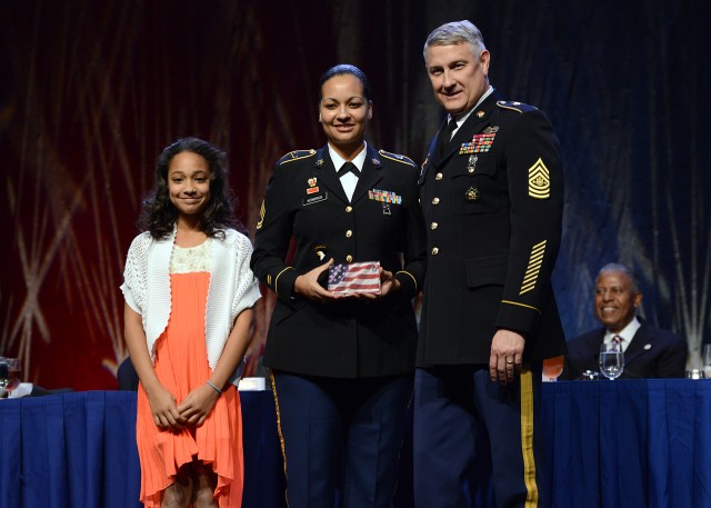 Vice chief honors black engineers at 2014 BEYA conference