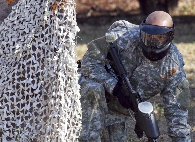 Paintball enhances realism in Army Reserve unit?'s training