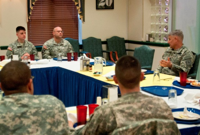 SMA Chandler visits Bragg, discusses Army challenges, future