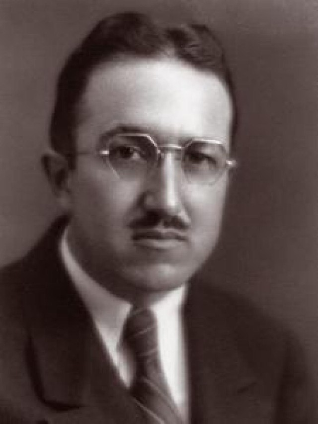 Ralph W. Hammett