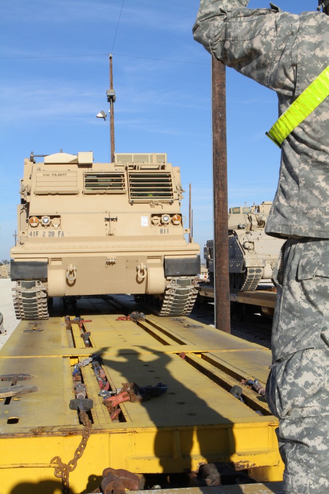 2nd Battalion, 20th Field Artillery Regiment railhead operations