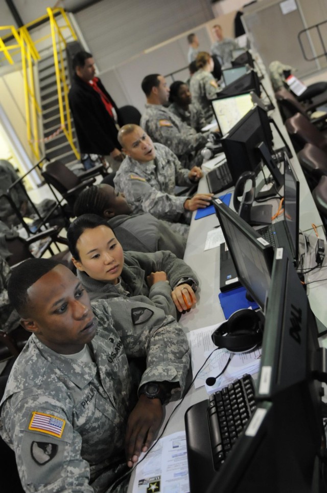 36th Eng. Bde. trains on Command and Control systems