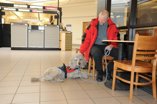 Patriot Paws; training man?'s best friend
