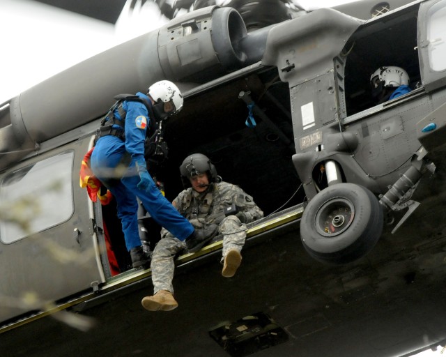 36 CAB and Texas Task Force-1 joint training exercise