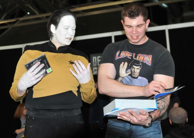 'First in Support' soldiers turn geek at Destination Star Trek Germany