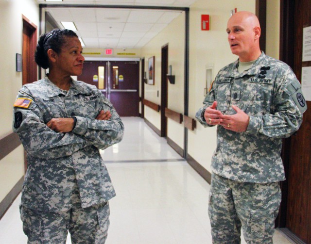 Army Medicine senior enlisted leader receives tour