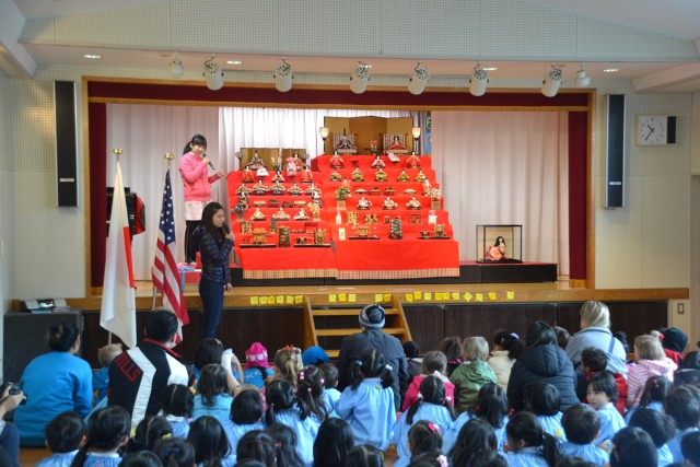 Children from Camp Zama visit Japanese kindergarteners for 'Friendship Day'