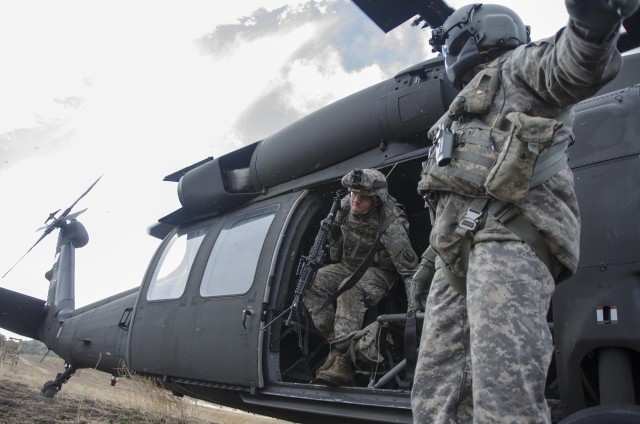 Soldier clears Black Hawk
