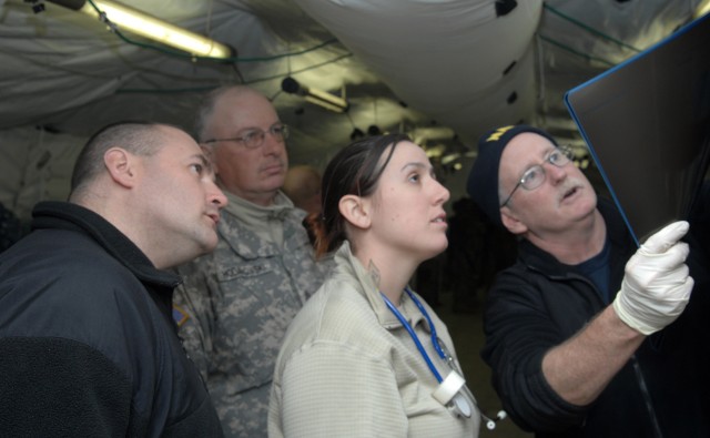 CSTX wraps up, medical Soldier provide battlefield care