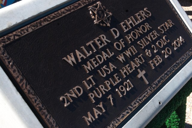 Medal of Honor recipient, D-Day veteran Ehlers laid to rest