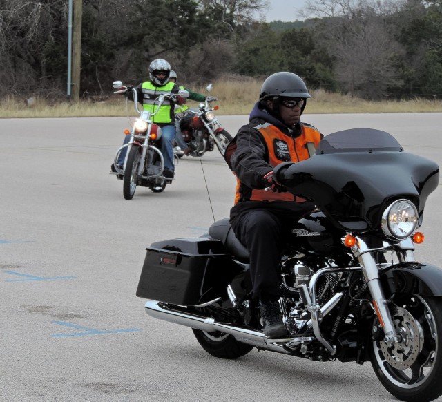Easy riding into motorcycle season the Army way!