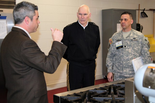 Director of the Army Staff learns about food service training