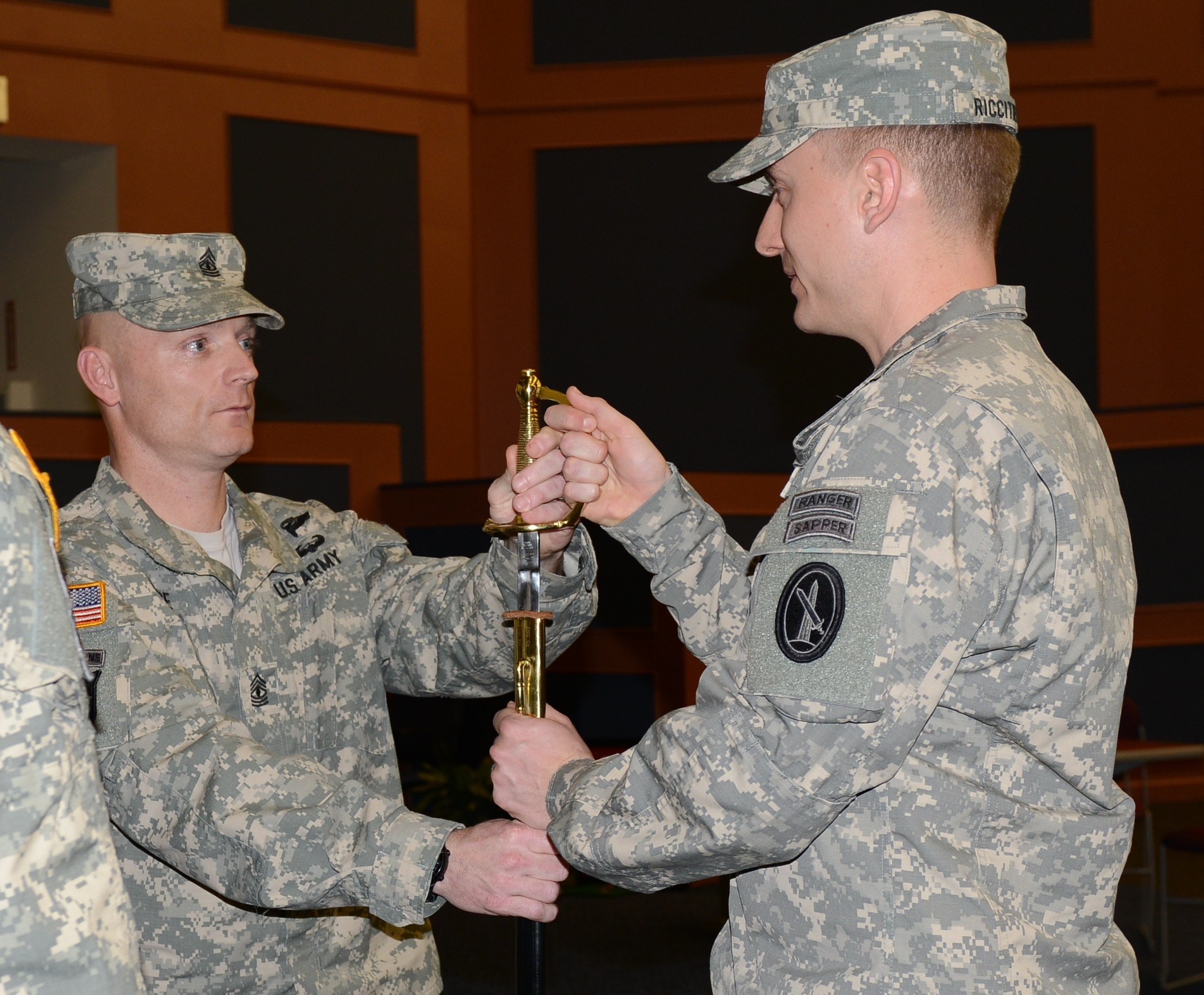 911th receives new leadership | Article | The United States Army