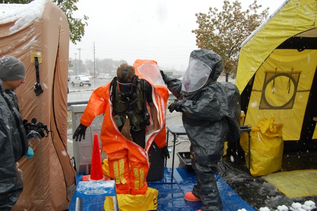 Weapons of mass destruction-civil support team trainers evaluate skills at Rock Island Arsenal