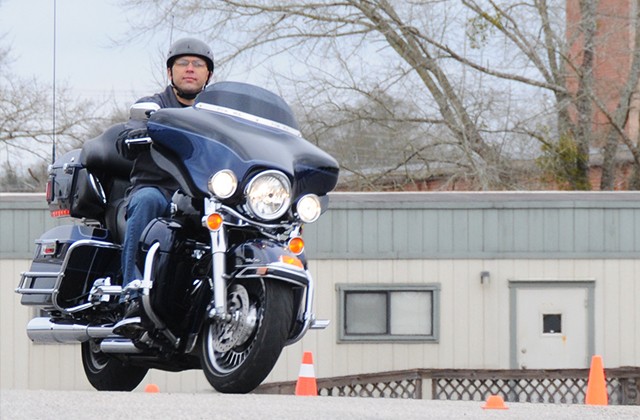 Mentor ride helps riders brush up on skills, stay Army safe