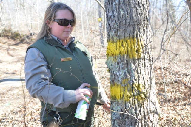 Corps rangers safeguarding lake boundaries through shoreline management