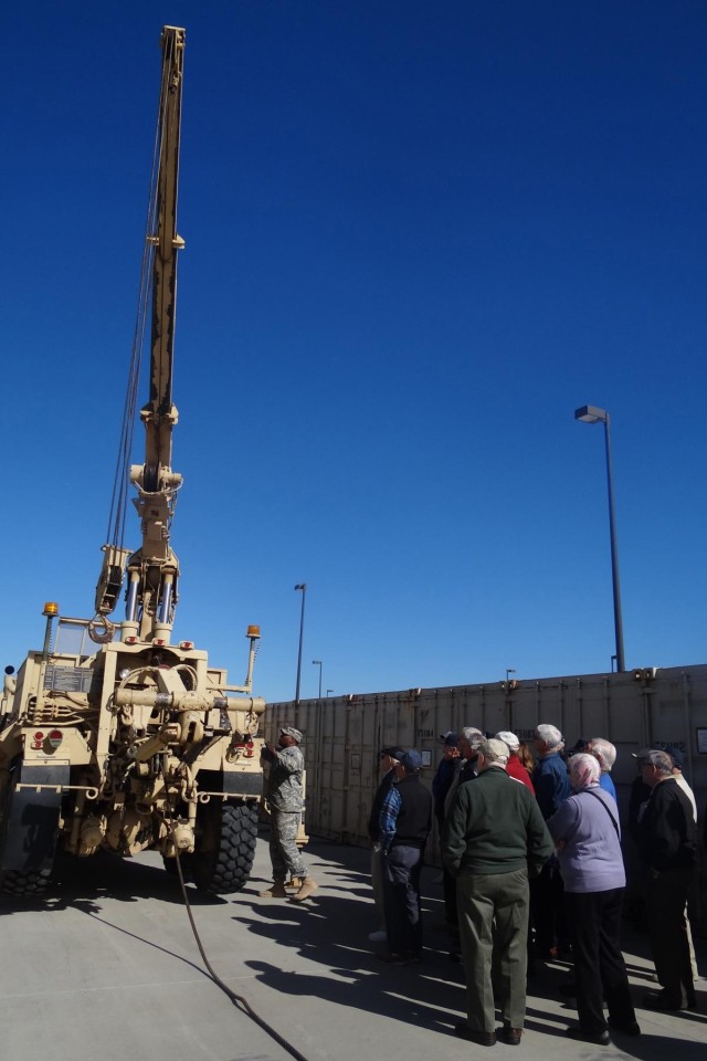 Vanguard soldiers host Navy League tour