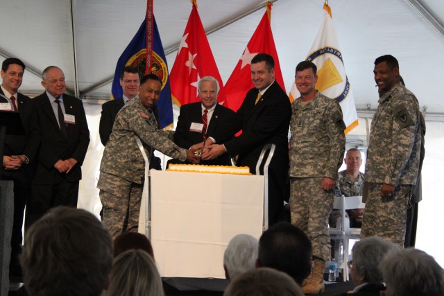 AMRDEC CAKE CUTTING