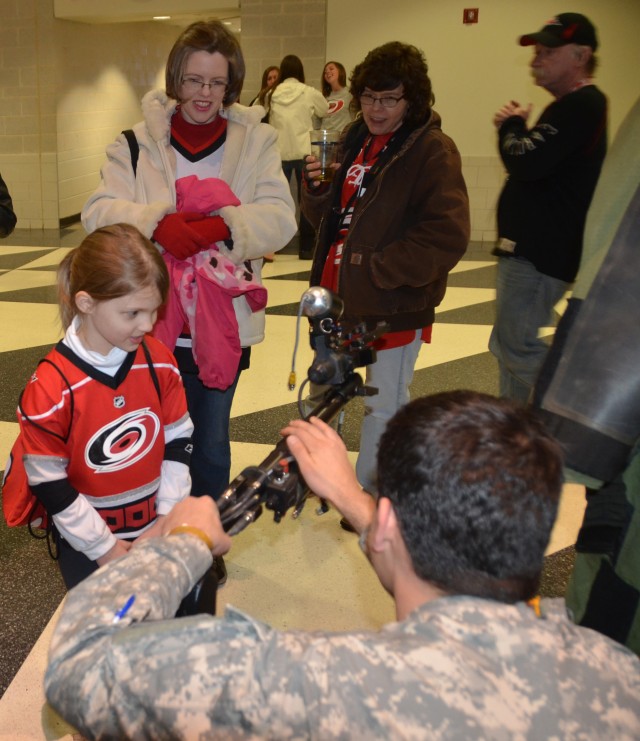 USASOC Soldiers take part in Military Appreciation Day